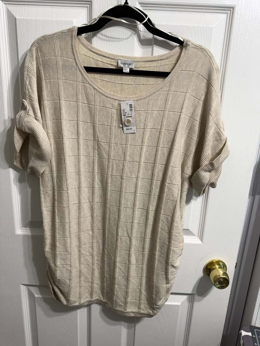 Avenue Textured Grid Knit Top Size 14/16 Beige Short Sleeve